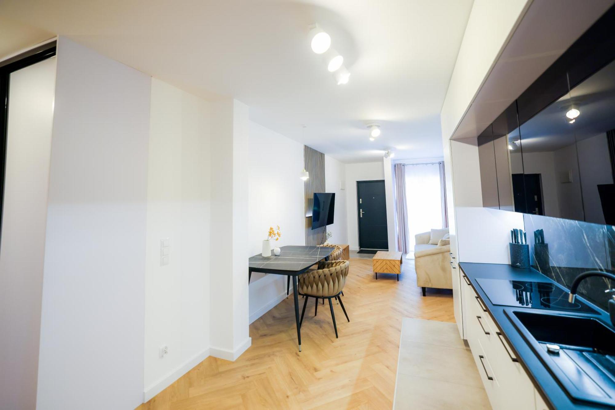 Multirooms درافسكوبومورسكي المظهر الخارجي الصورة