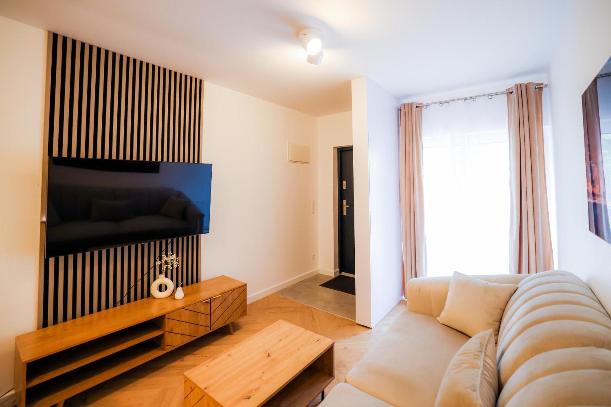 Multirooms درافسكوبومورسكي المظهر الخارجي الصورة